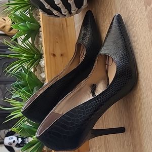 Sam & Libby Faux snakeskin Pump